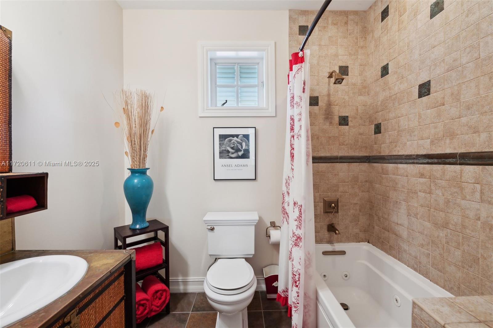 Sea Crest Heights - Residential