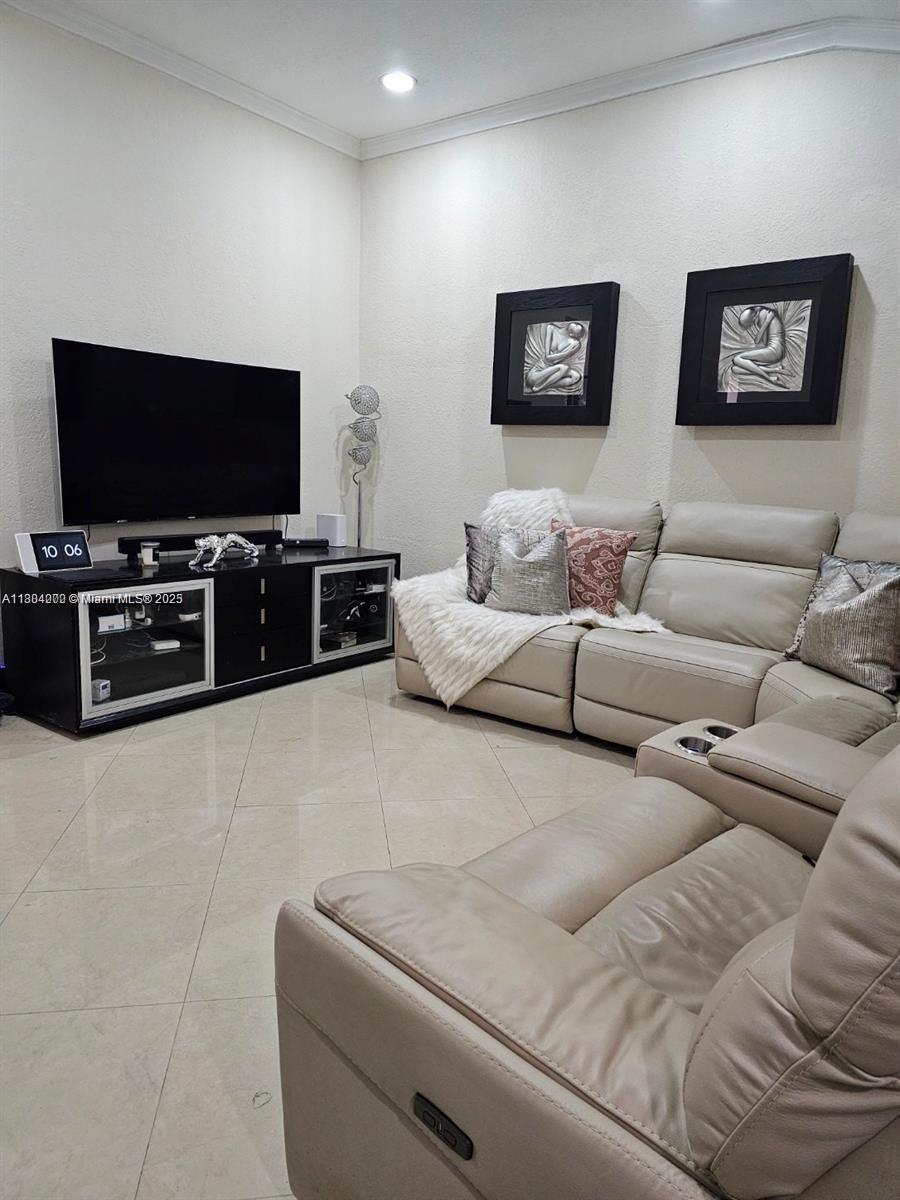 11232 SW 159th Pl 11232