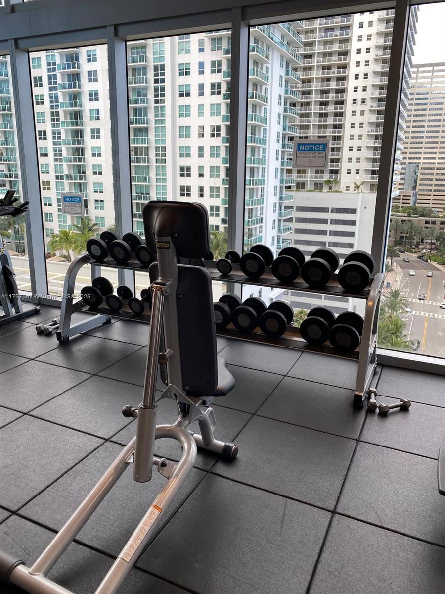 BRICKELLHOUSE - Residential