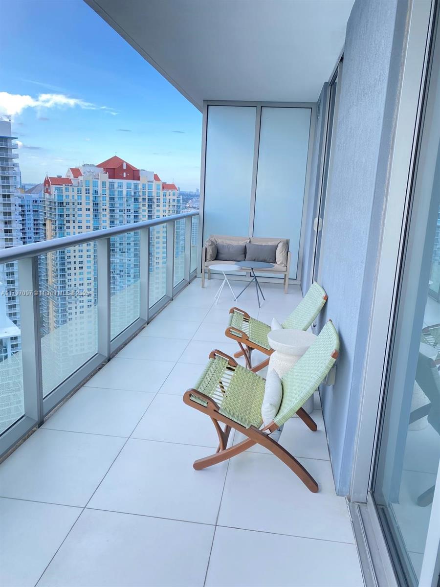 BRICKELLHOUSE - Residential
