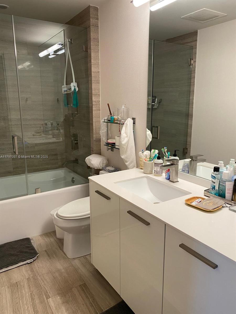 BRICKELLHOUSE - Residential