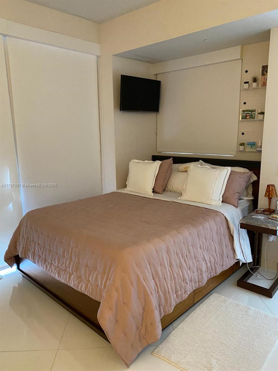 BRICKELLHOUSE - Residential
