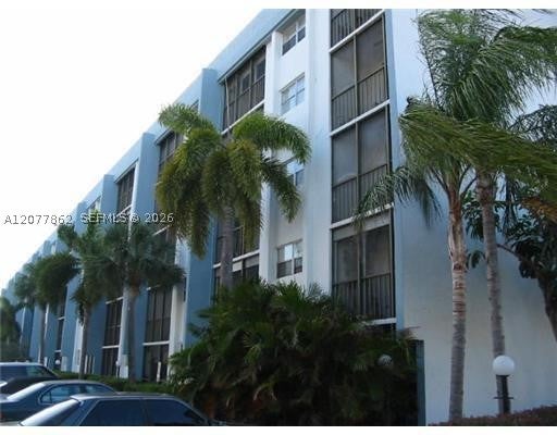 5321 NE 24th Ter