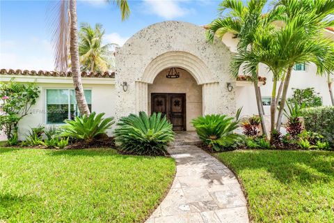 12515 Palm Rd North Miami FL 33181