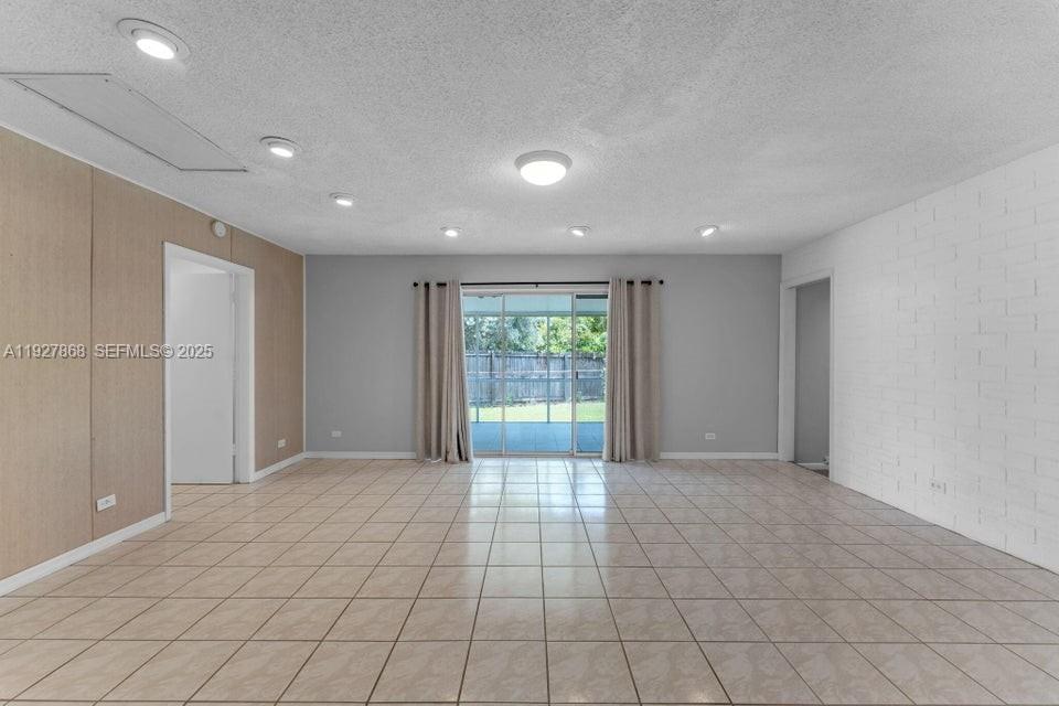 BAHIA MAR ESTS - Residential