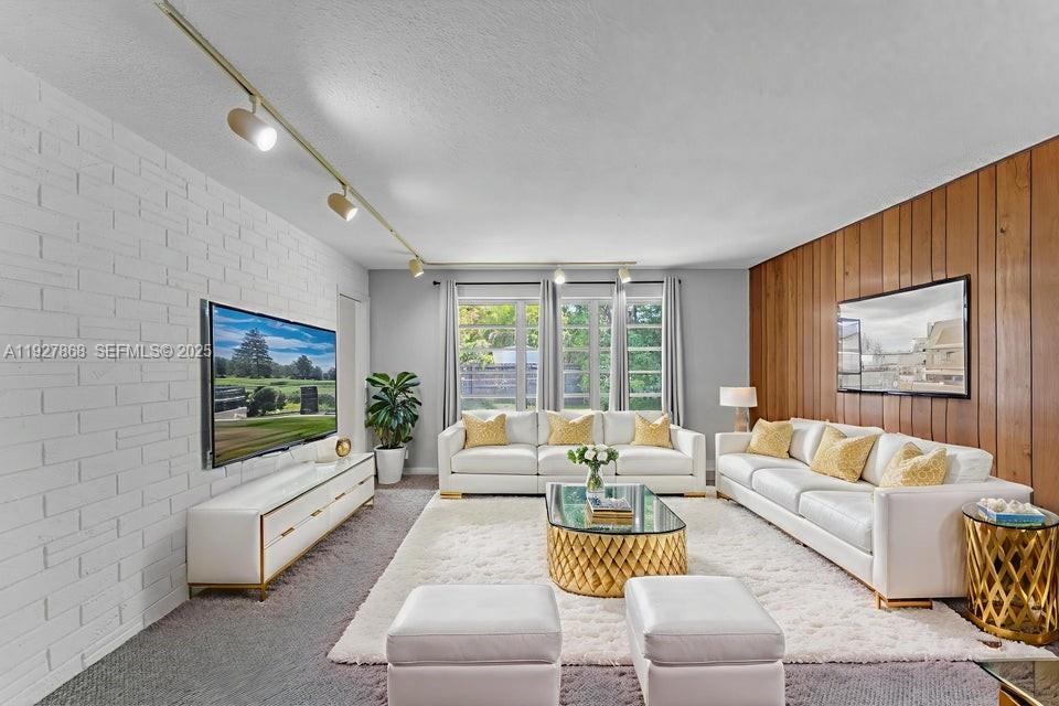 BAHIA MAR ESTS - Residential