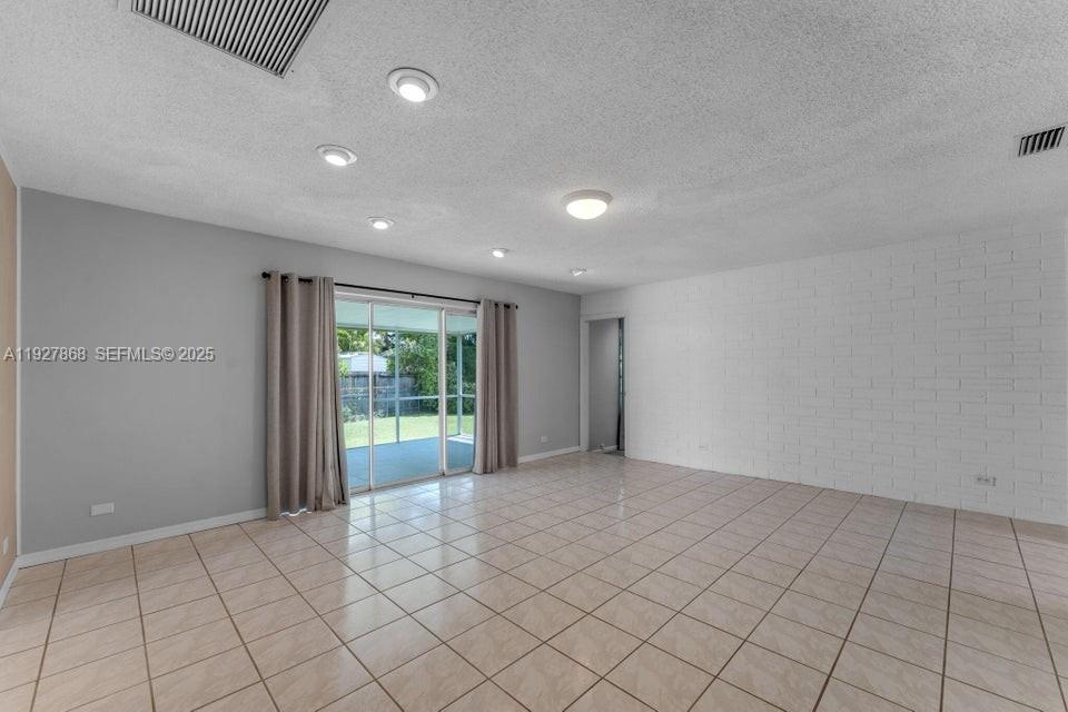 BAHIA MAR ESTS - Residential