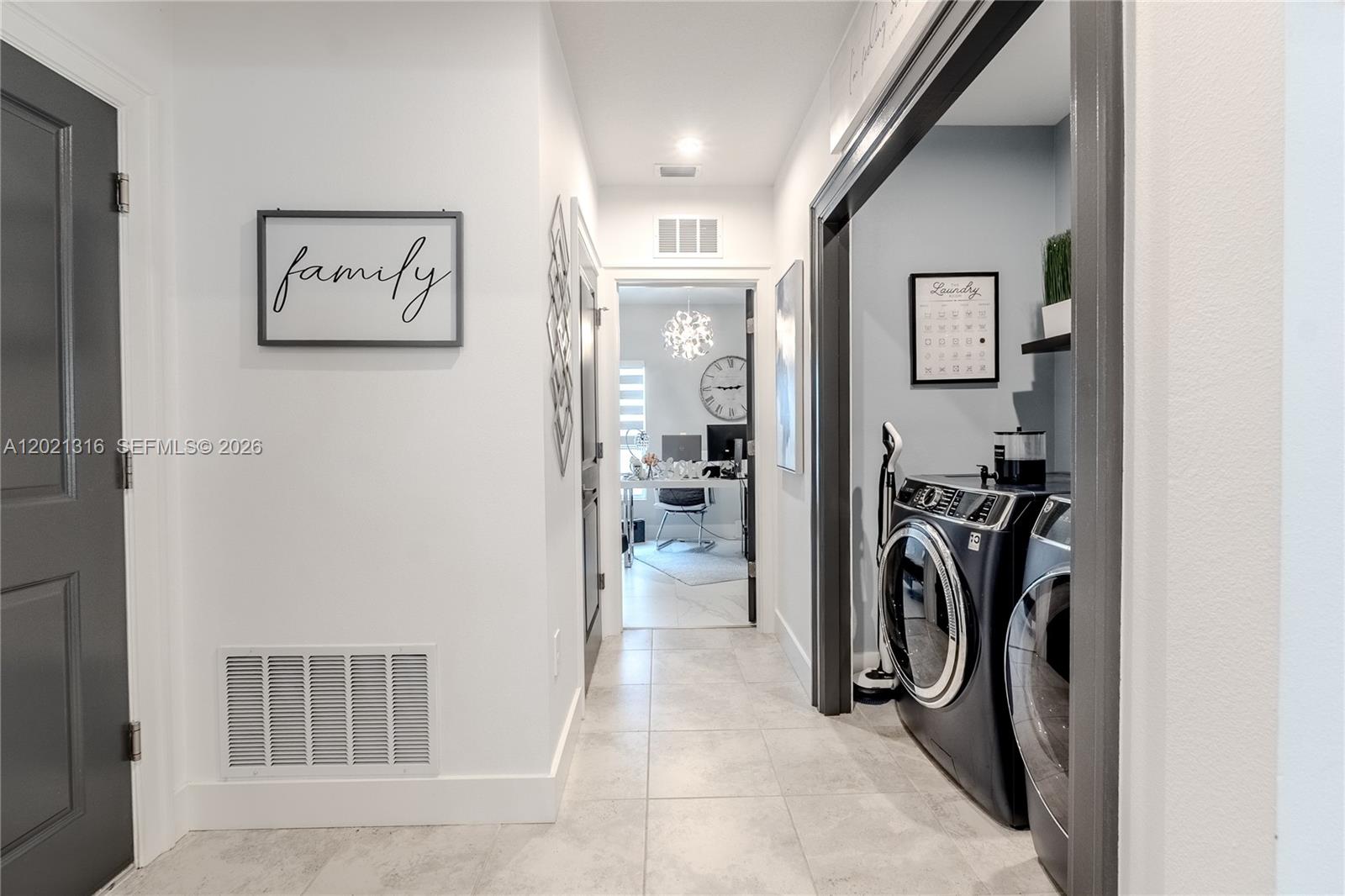 215 Raspberry Rd