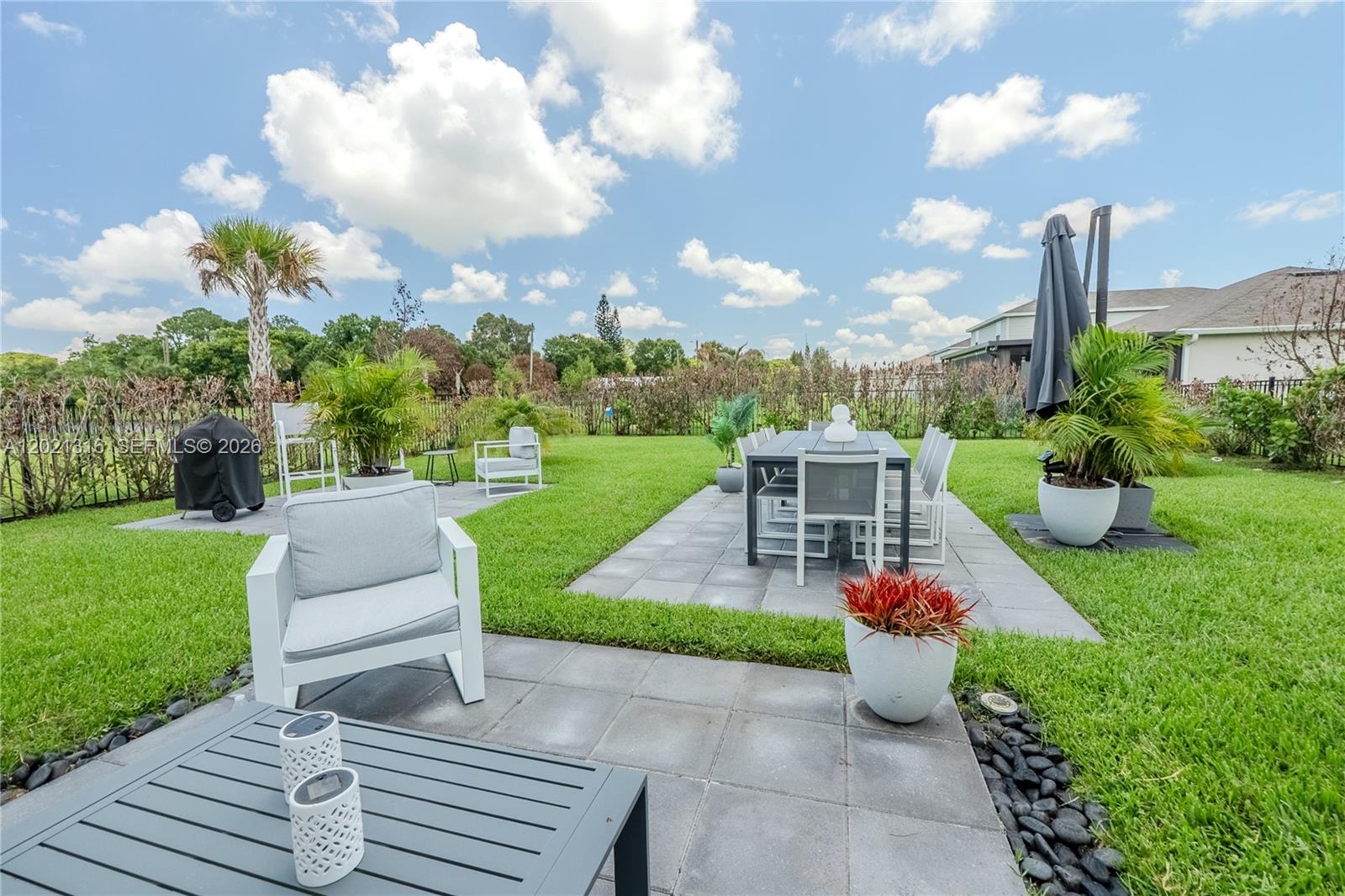 AVALON CROSSING - Residential