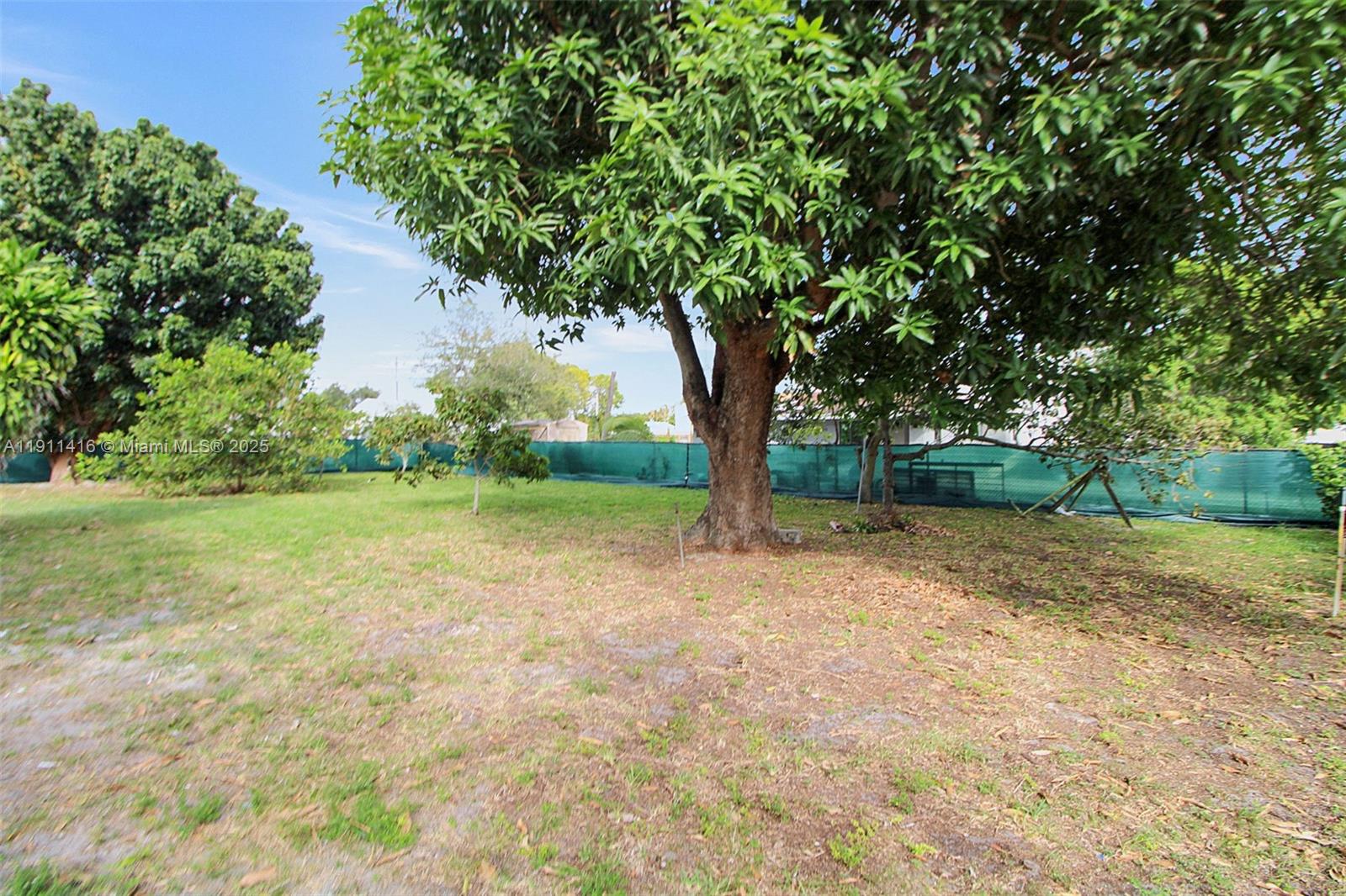 HIGHVIEW GARDENS SEC B - Residential