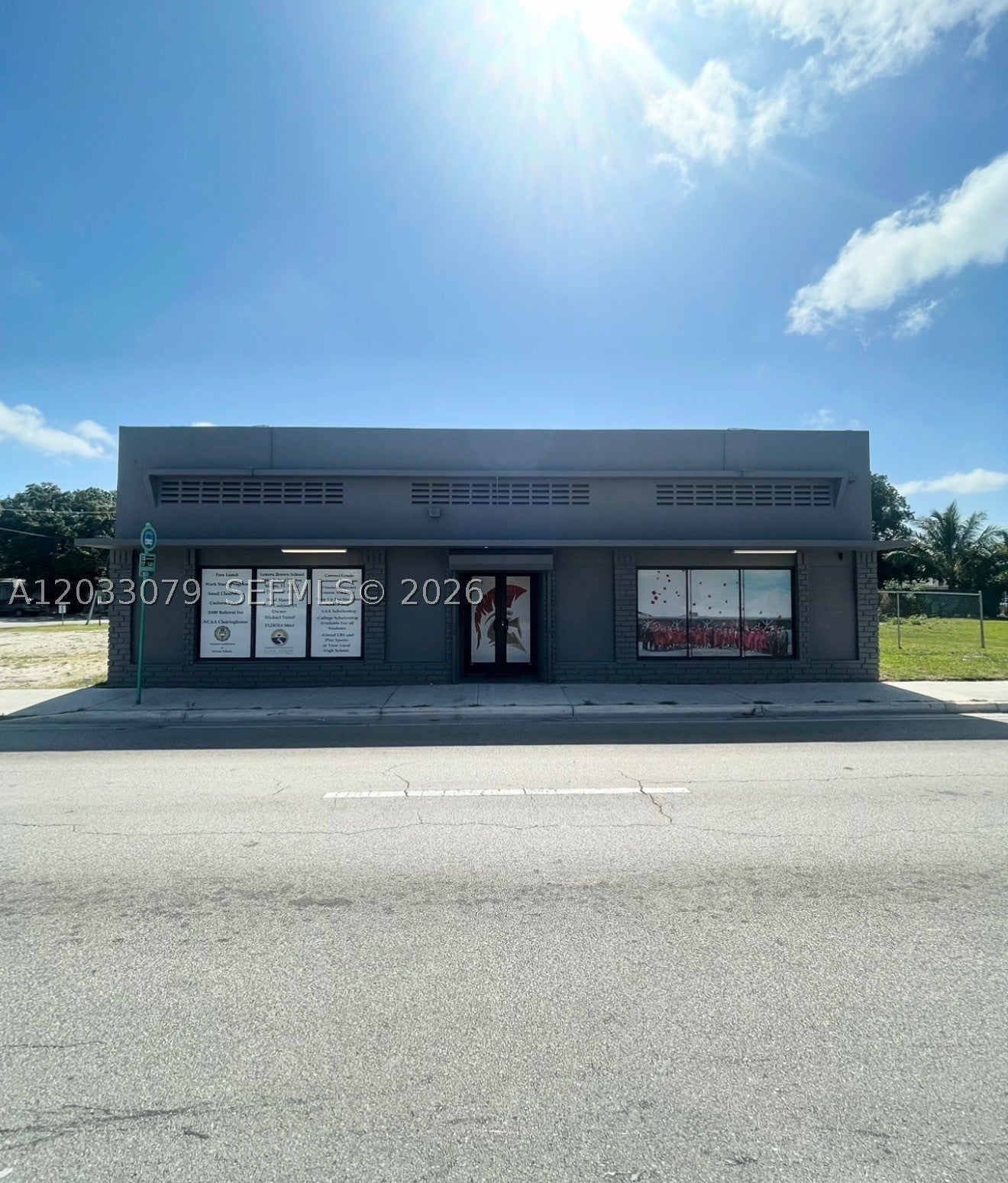 5851 NW 17th Ave