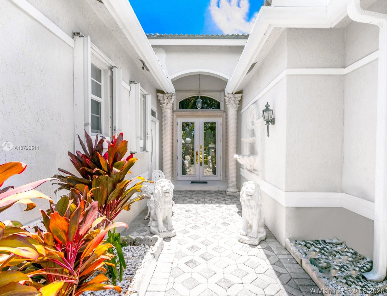 HOLLYWOOD GOLF ESTATES SE - Residential