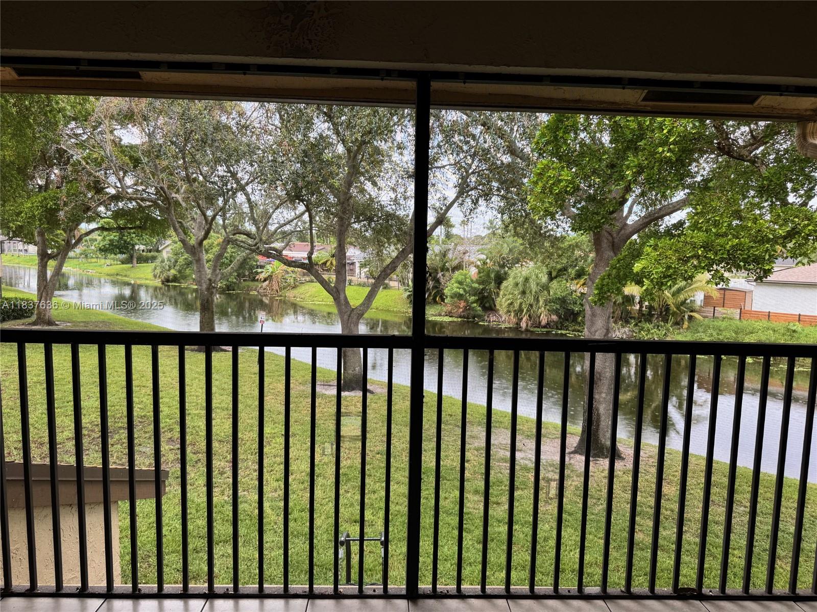 KARANDA VILLAGE III-B CON - Residential