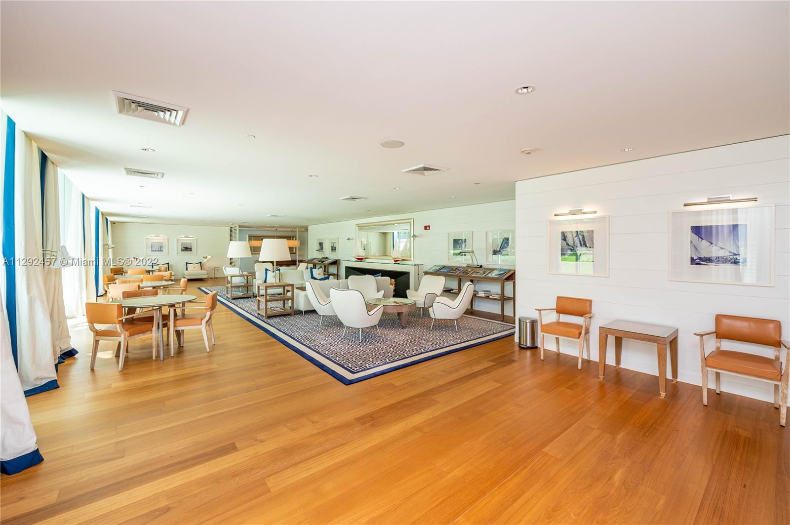 GROVENOR HOUSE CONDO - Residential