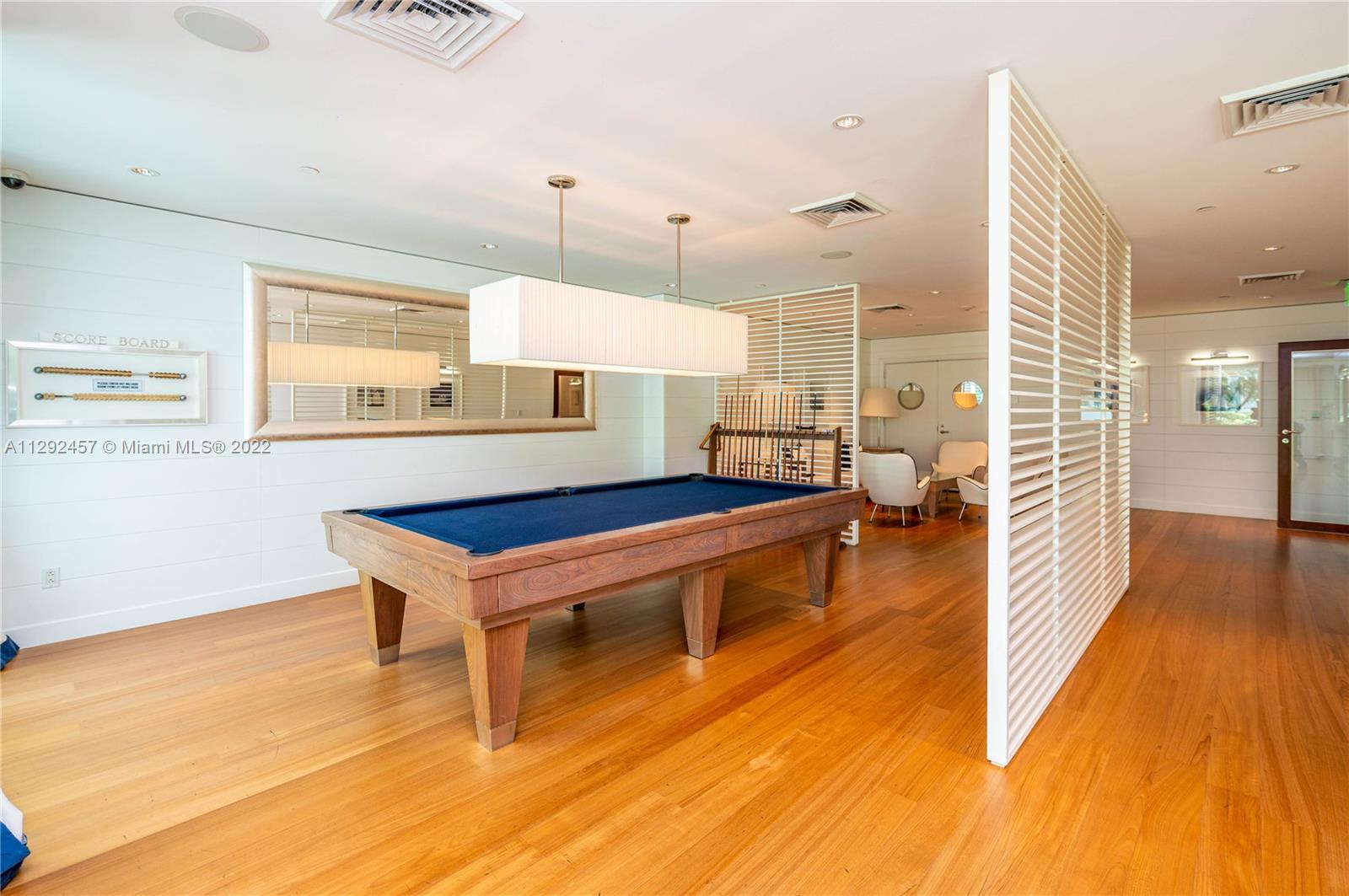 GROVENOR HOUSE CONDO - Residential