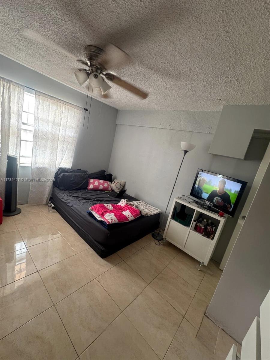 ONE-THOUSAND WEST CONDO - Residential