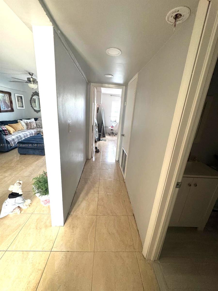 ONE-THOUSAND WEST CONDO - Residential