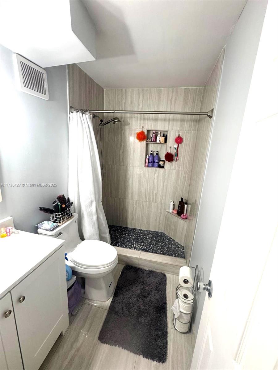 ONE-THOUSAND WEST CONDO - Residential