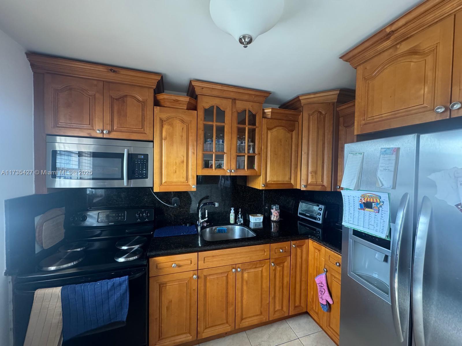 ONE-THOUSAND WEST CONDO - Residential