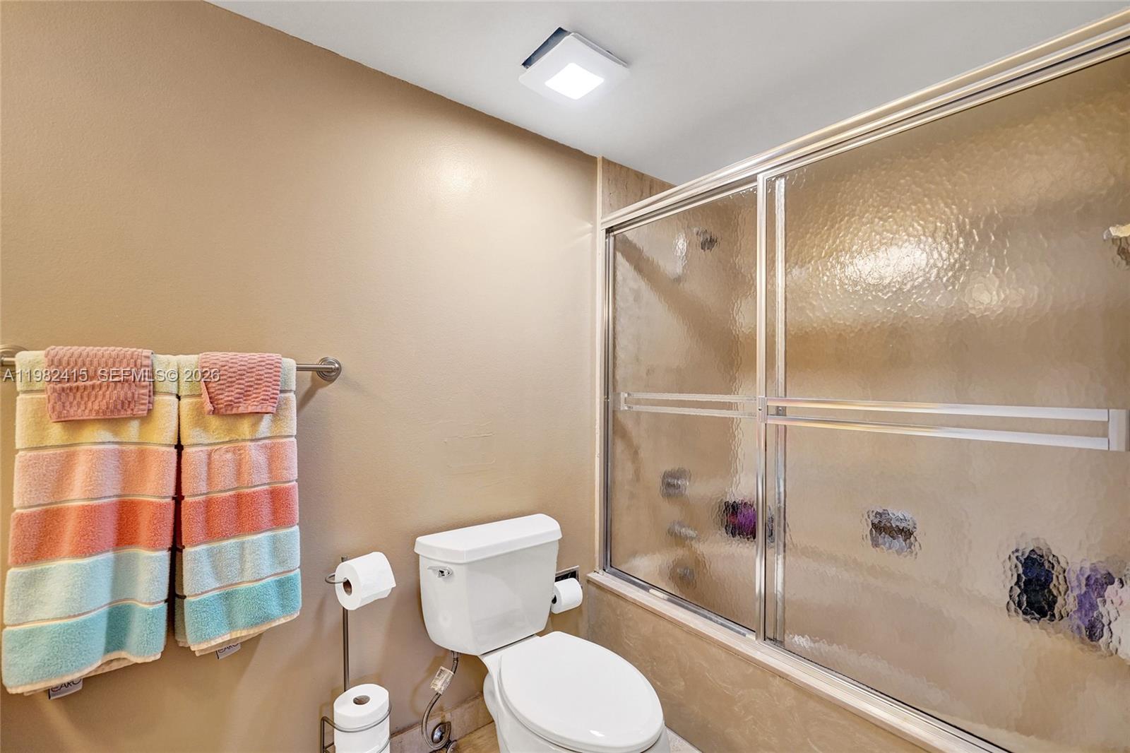 SUMMIT CONDO - Residential