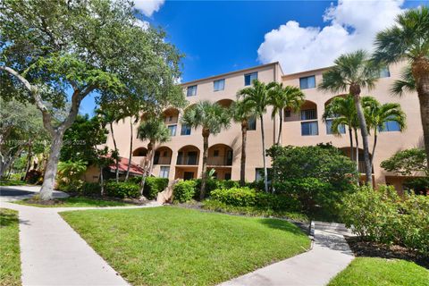 450 Egret Cir 9101 Delray Beach FL 33444