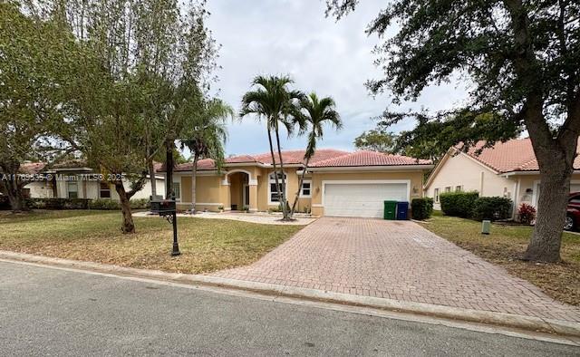 10261 NW 54th Pl
