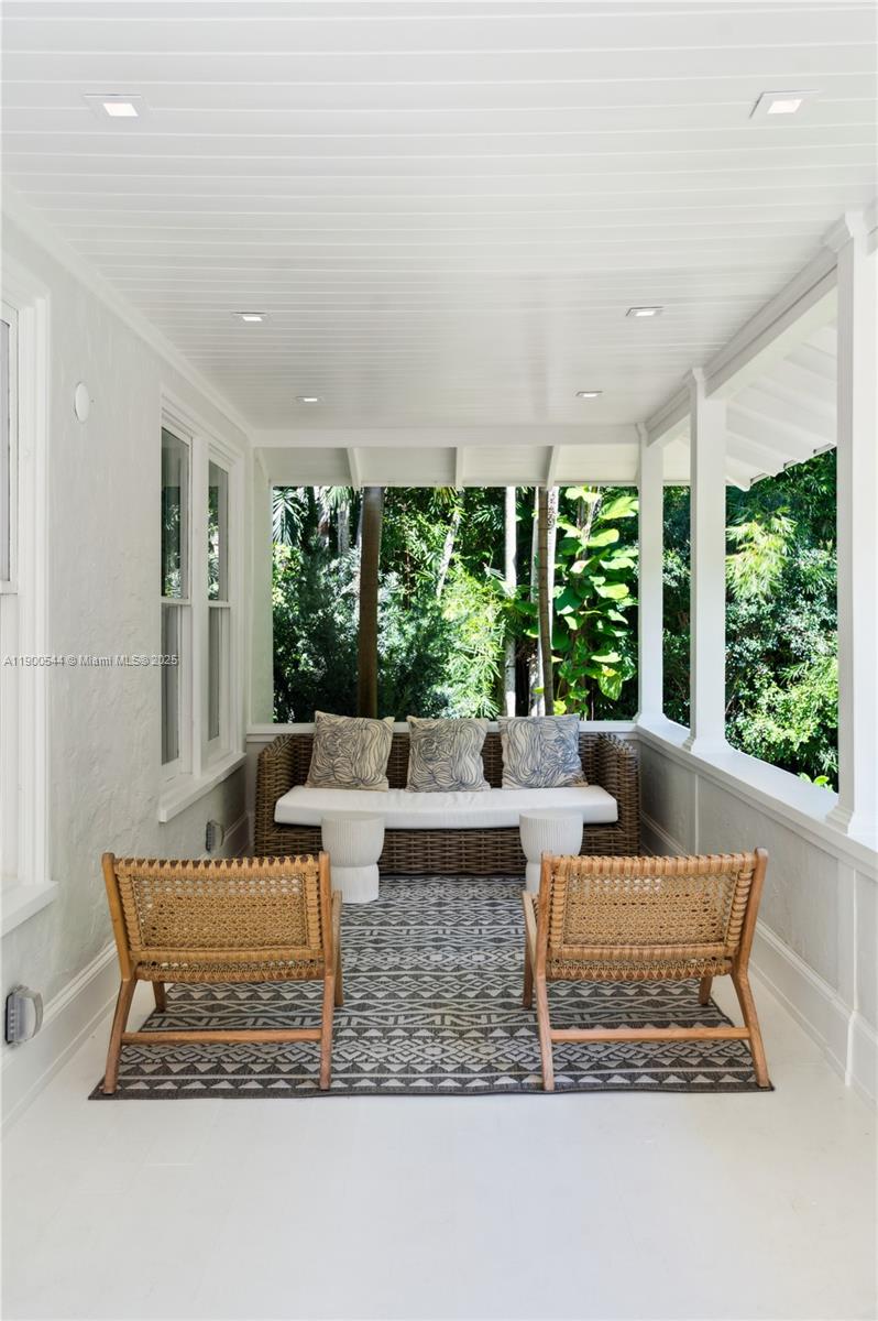 J W EWANS SUB - Residential