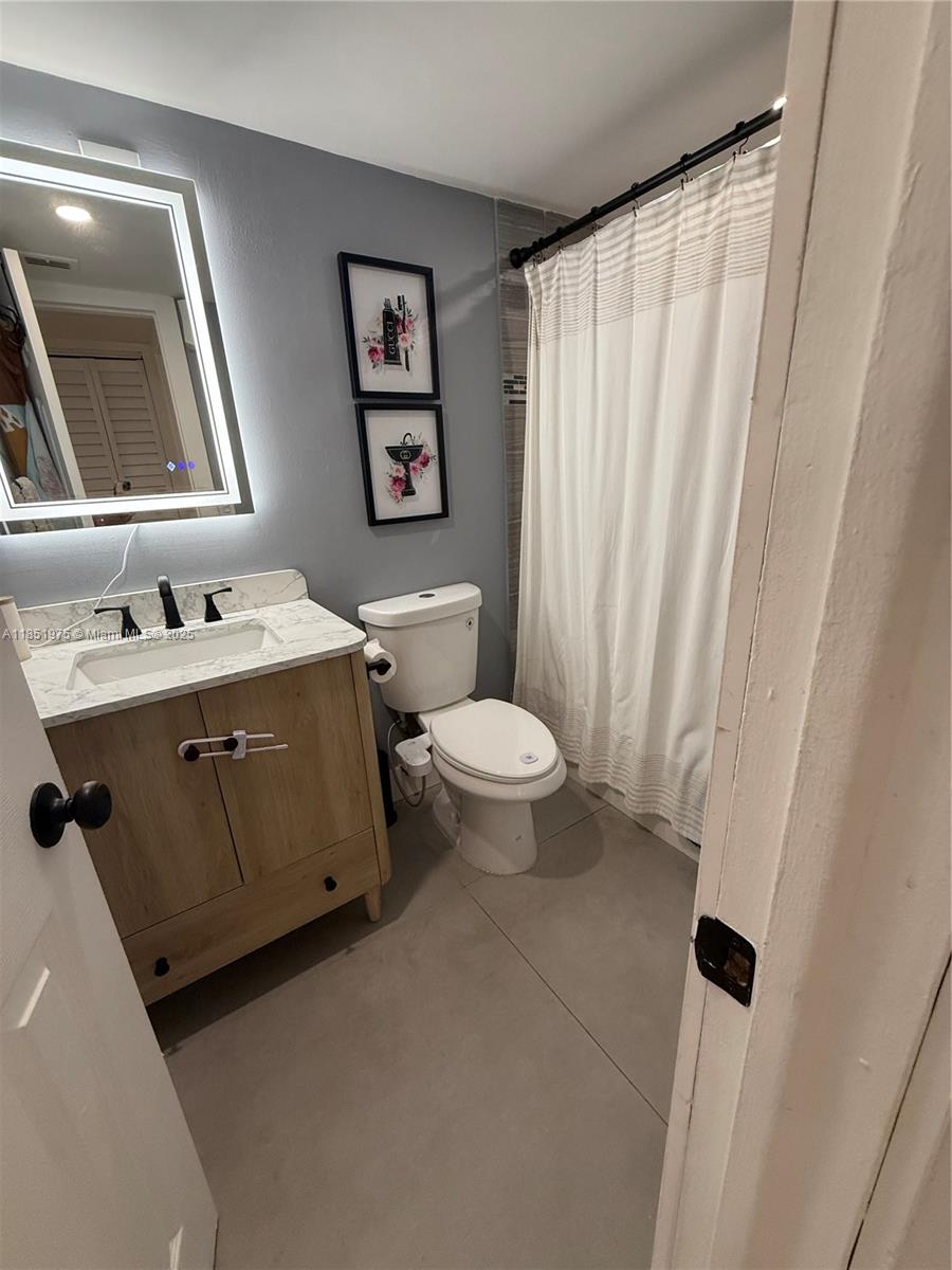 CYPRESS TREE CONDO BLDG 7 - Residential