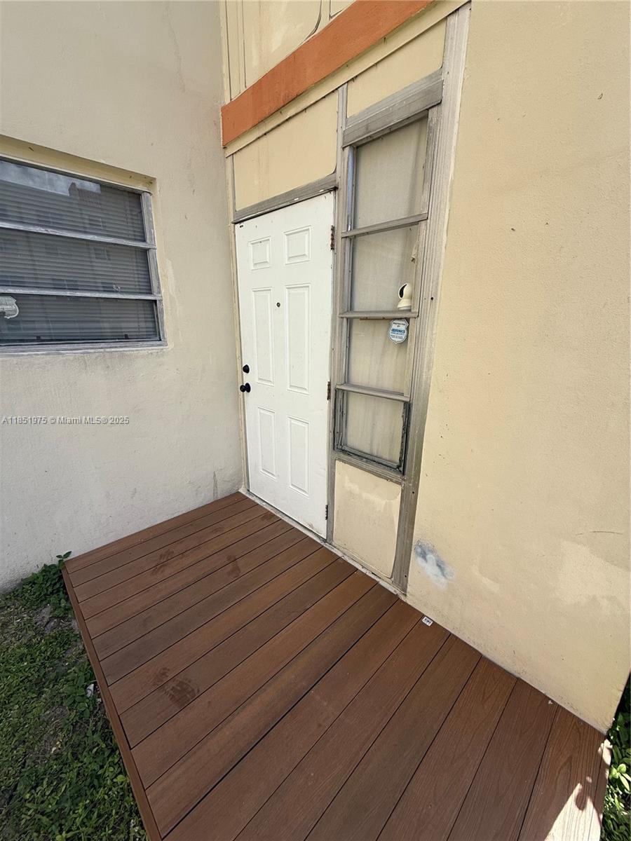 CYPRESS TREE CONDO BLDG 7 - Residential