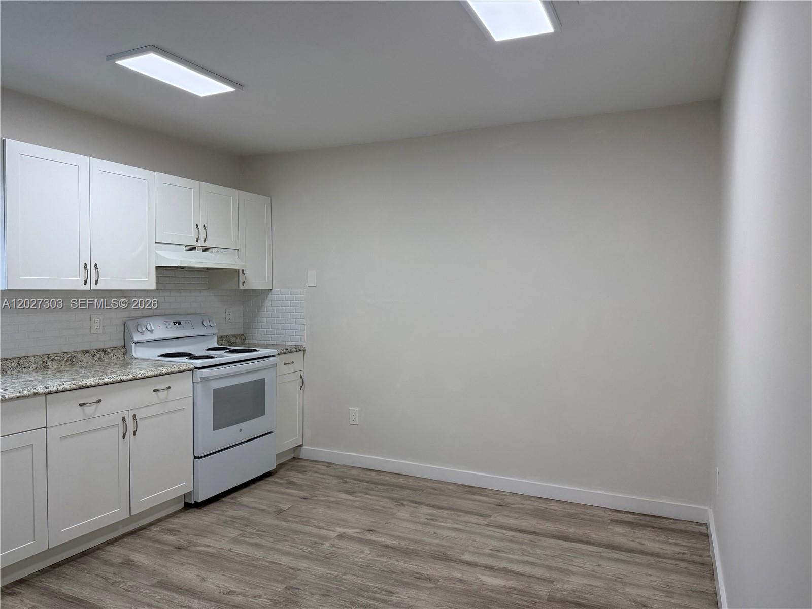 1580 SW 2nd St 4
