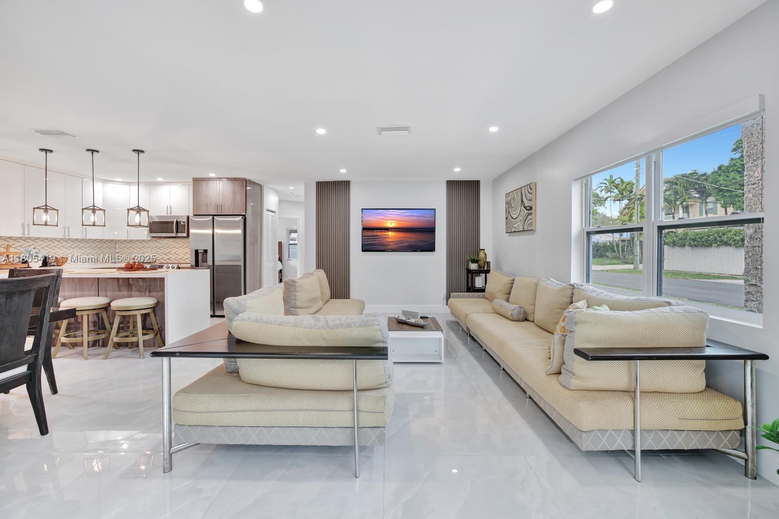 YELLOWSTONE PARK AMEN PLA - Residential Lease