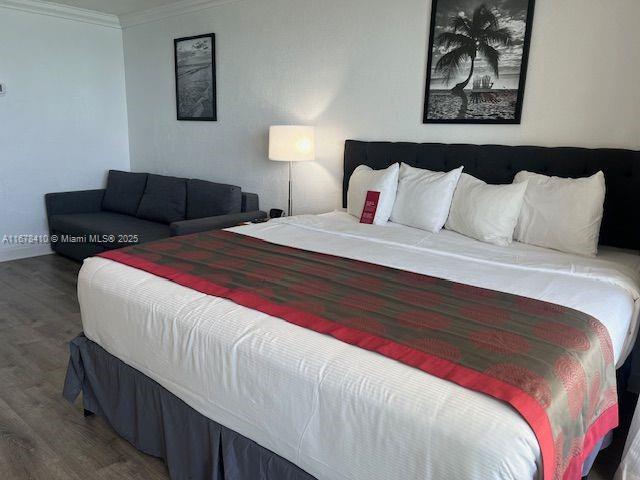 THE AVENTURA BEACH CLUB C - Residential