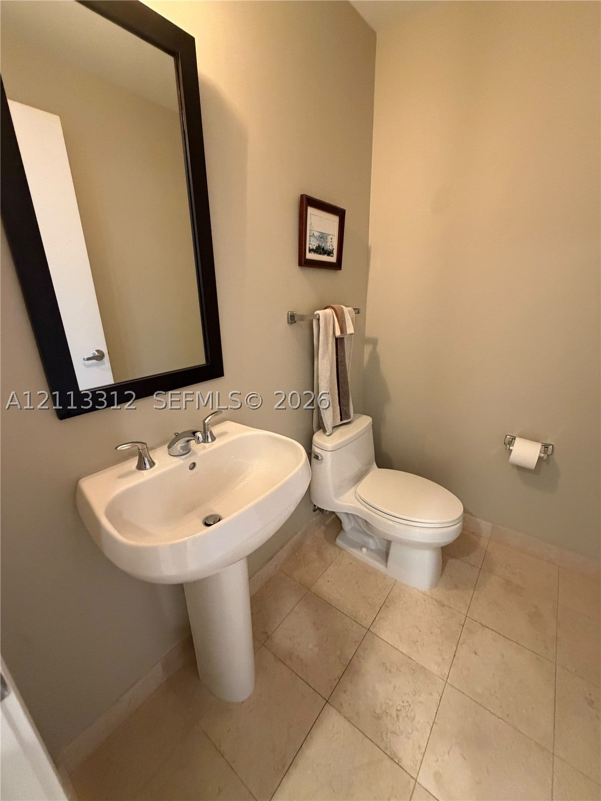 1050 Brickell Ave 2414