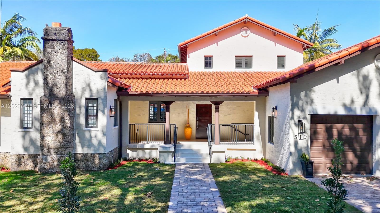 519 Alhambra Cir