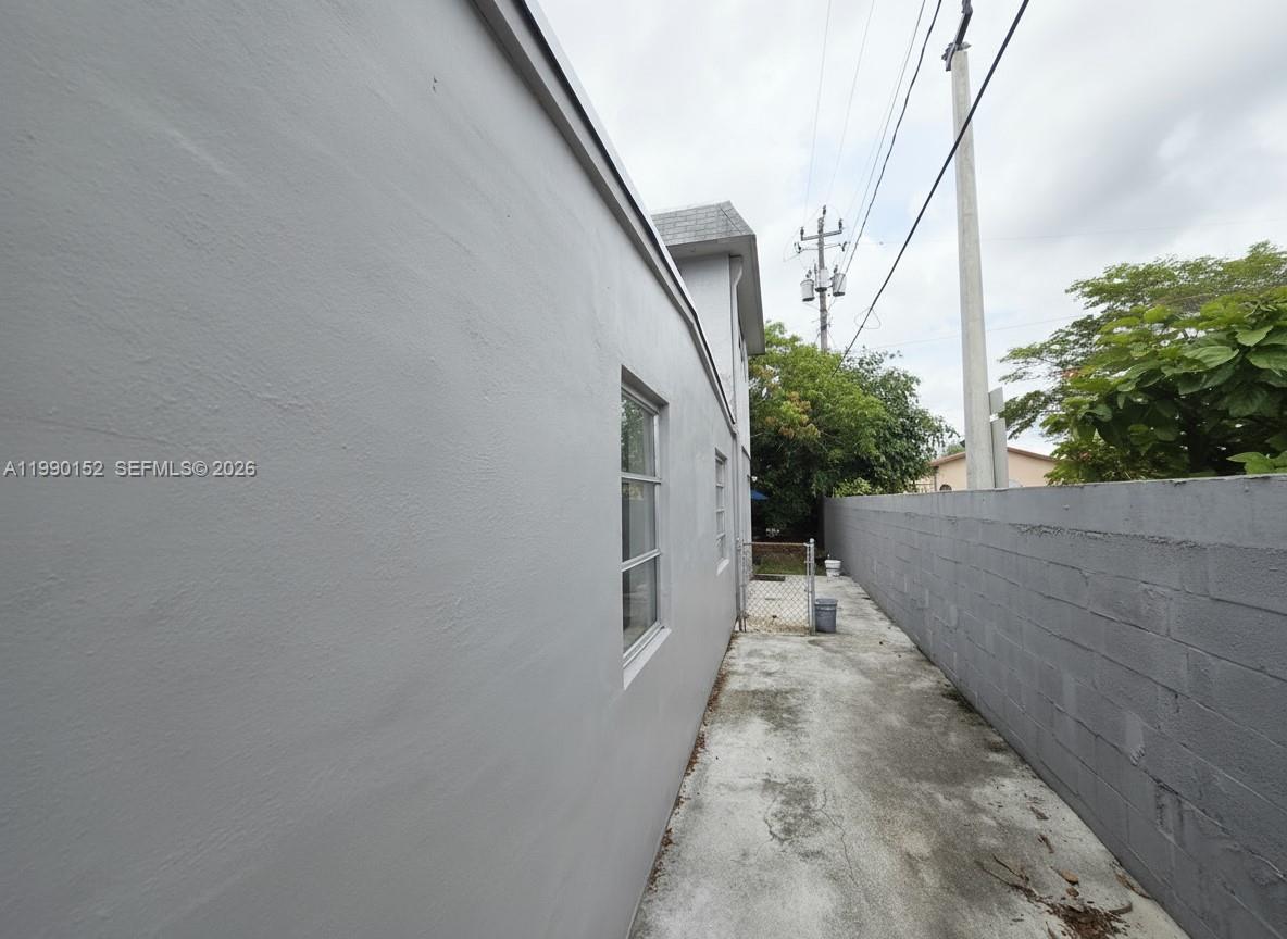 RIVER BEND - Residential