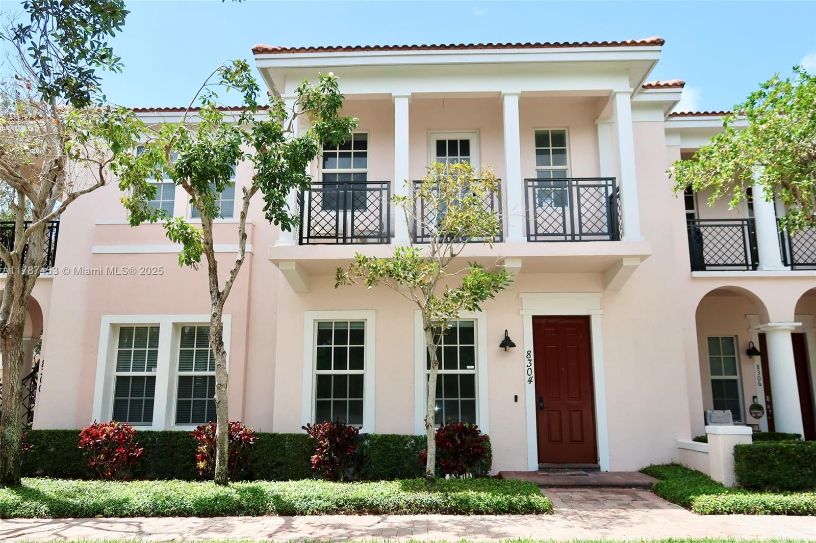 PENINSULA VILLAGE GREENS - Residential