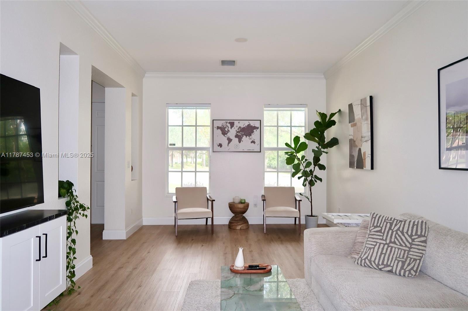 PENINSULA VILLAGE GREENS - Residential