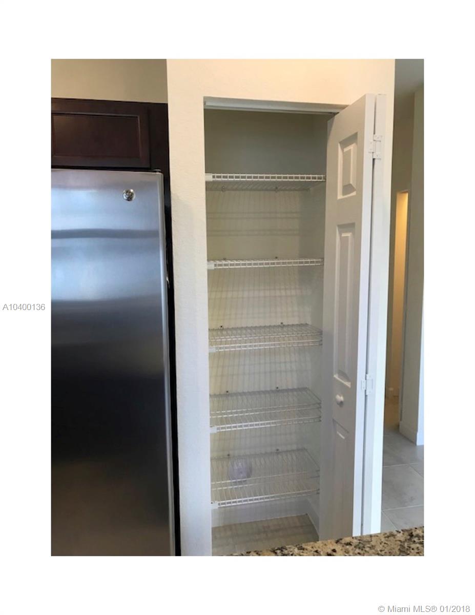 Aquabella - Residential Lease
