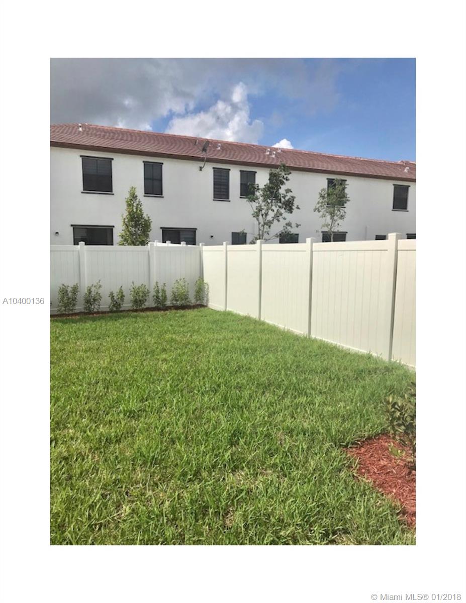 Aquabella - Residential Lease
