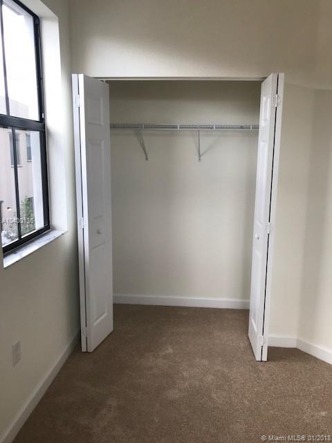 Aquabella - Residential Lease