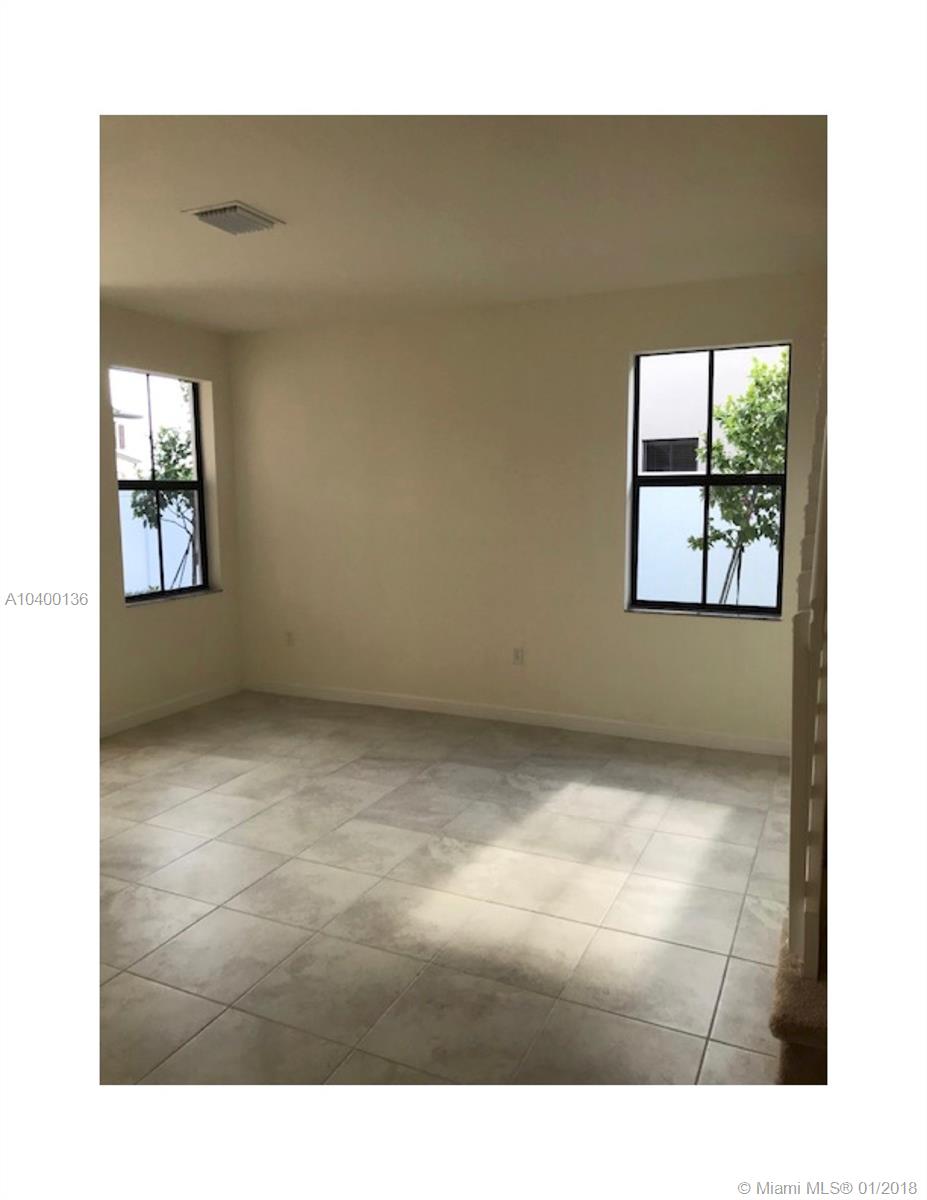 Aquabella - Residential Lease