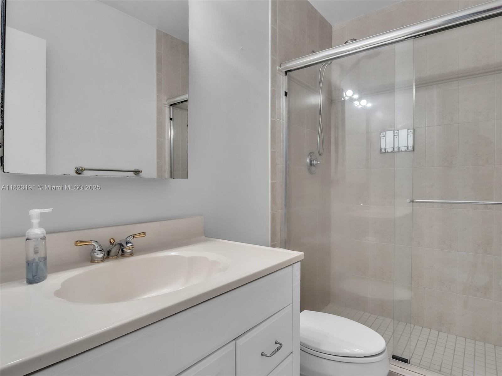 8985 SW 149th Ter 8985