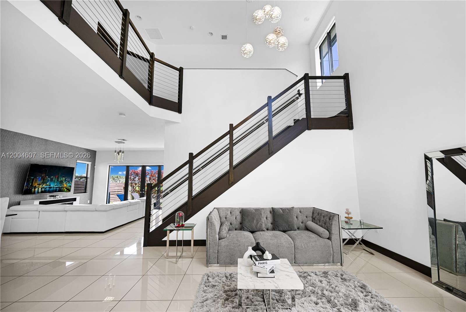 CRESTVIEW WEST - Residential
