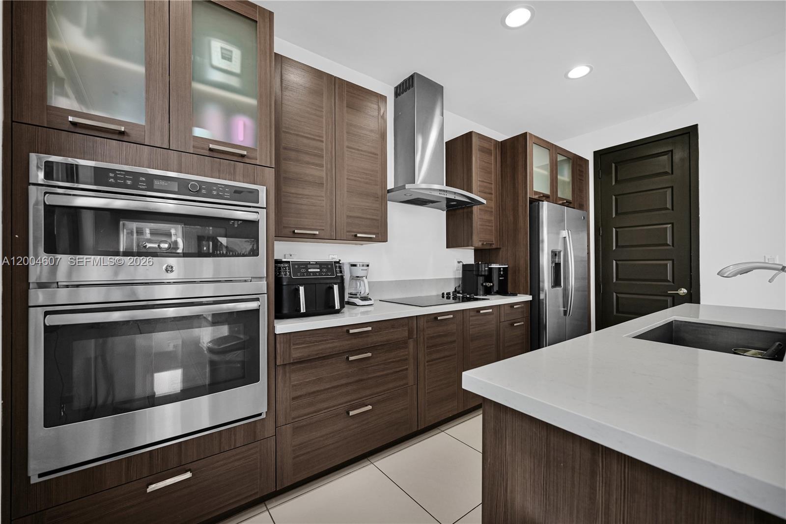 CRESTVIEW WEST - Residential