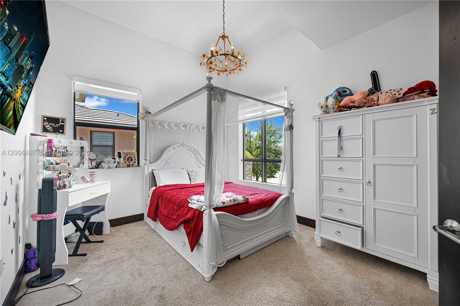 CRESTVIEW WEST - Residential