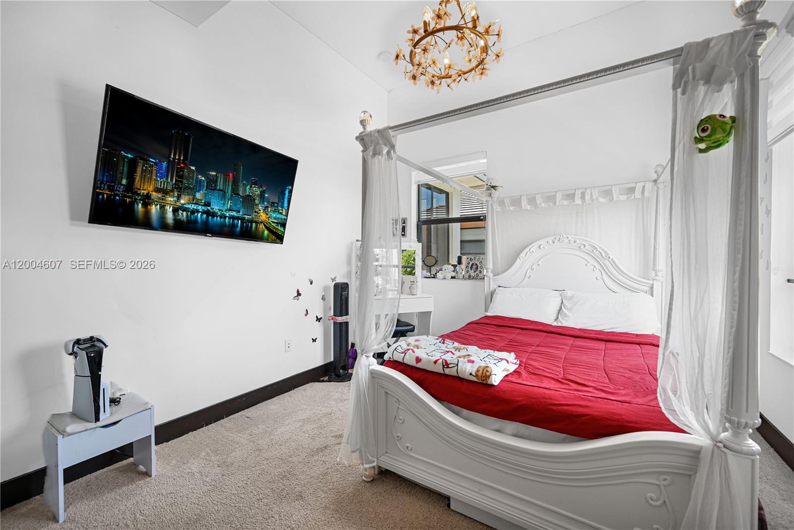CRESTVIEW WEST - Residential