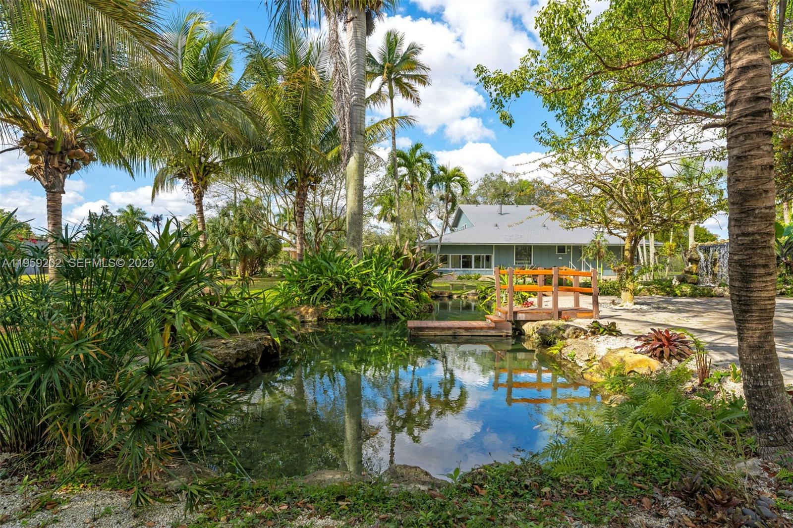 REDLAND 4/2 HOME EVENTS - Residential