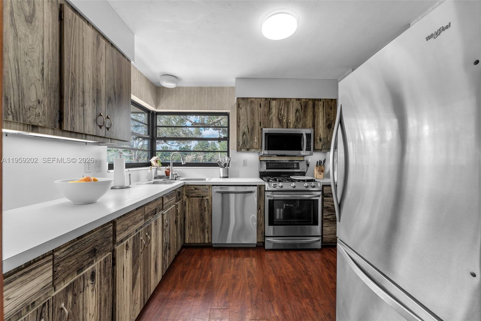 REDLAND 4/2 HOME EVENTS - Residential