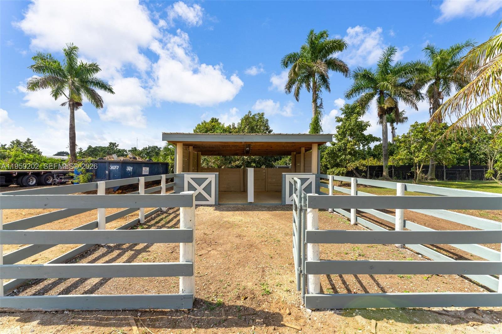 REDLAND 4/2 HOME EVENTS - Residential