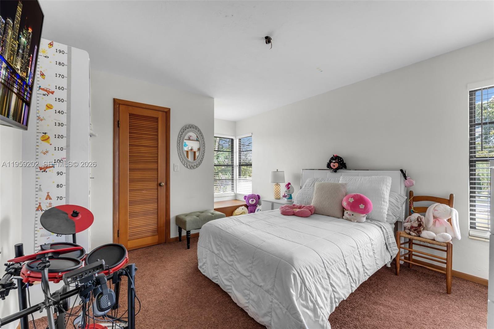 REDLAND 4/2 HOME EVENTS - Residential